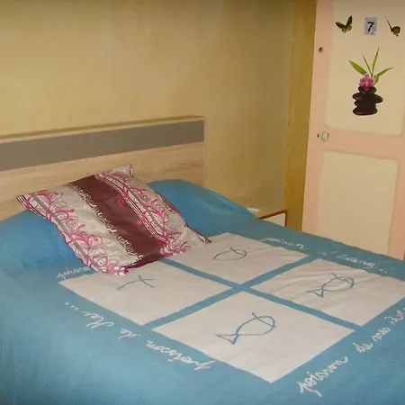 Le Bravard Hotel 3*