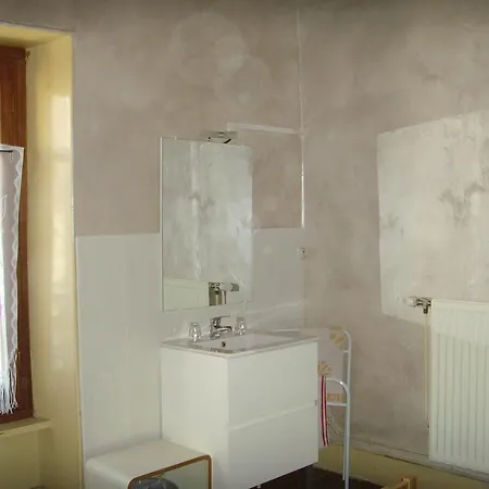 Le Bravard فندق Jumeaux