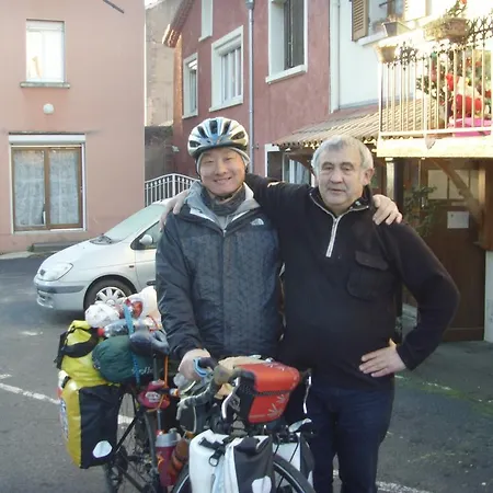 Отель Le Bravard Jumeaux