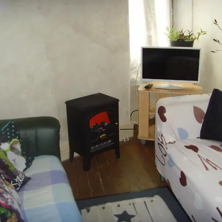 فندق Le Bravard 3*